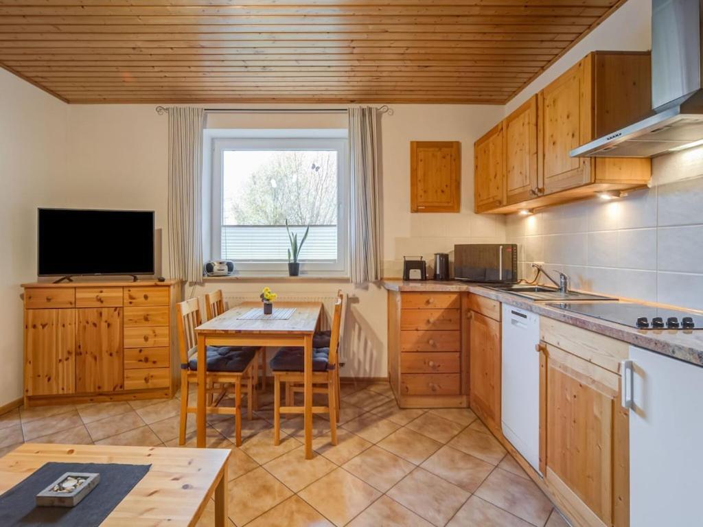 Apartment In Kuehlungsborn By The Forest Exterior foto